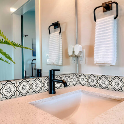 4" X 4" Black And White Mosaic Peel And Stick Removable Tiles - Image 5