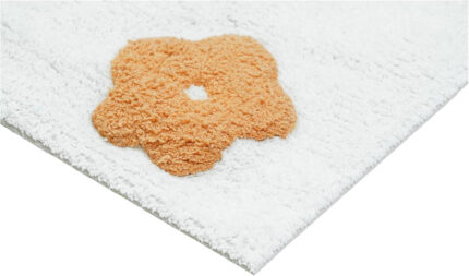 32" Pink And White Cotton Flowers Floral Floral Bath Rug - Image 3
